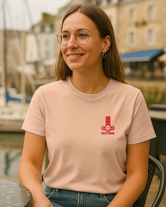 T-shirt Bretonne – Visuel Bigoudène côté cœur