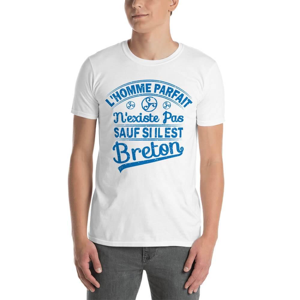 Tee-Shirt Breton L'Homme parfait n'existe pas - Autocollant BZH