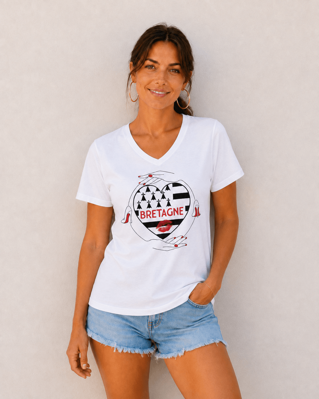T-shirt Col V Femme – Cœur de Bretagne ❤️
