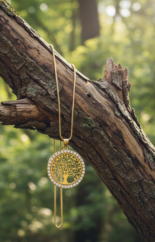 Collier “Arbre de Vie” – Élégance et symbolique intemporelle